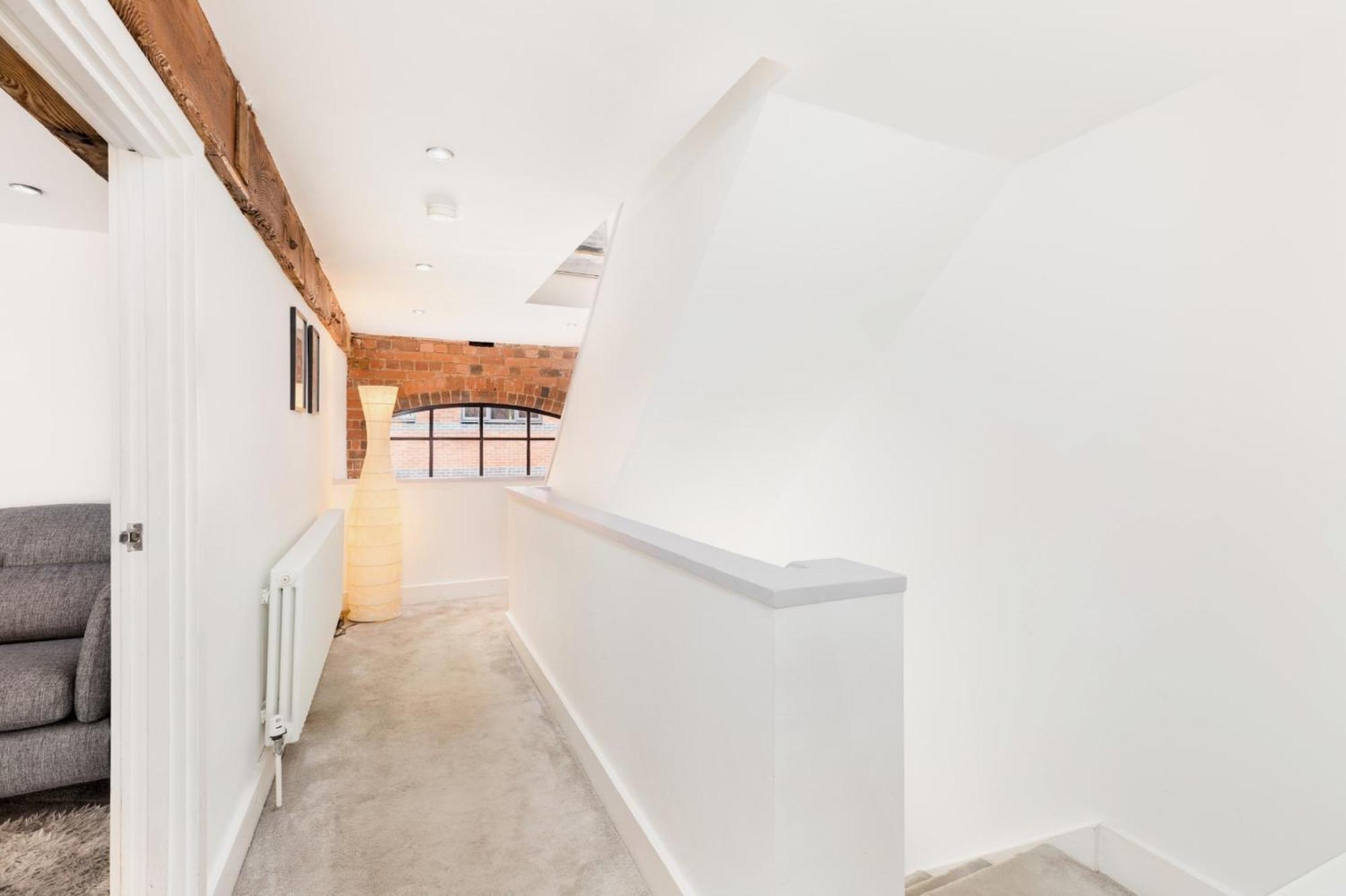 High End Luxury Townhouse In Jq, 4 Bedrooms, Flat Screen Tv In All Rooms, Free Parking, Near Birmingham City Centre Deposit Required Ngoại thất bức ảnh